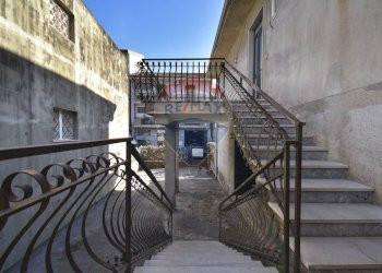 Scale - Casa semi indipendente Via Lavina
 
92, Aci Sant'Antonio - foto 37