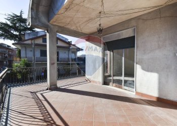 Terrazza - Casa semi indipendente Via Lavina
 
92, Aci Sant'Antonio - foto 40