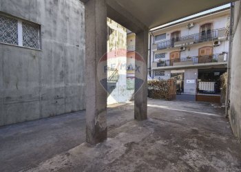 Edificio all\'aperto - Casa semi indipendente Via Lavina
 
92, Aci Sant'Antonio - foto 75
