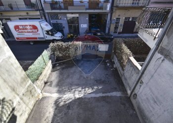 Edificio all\'aperto - Casa semi indipendente Via Lavina
 
92, Aci Sant'Antonio - foto 76