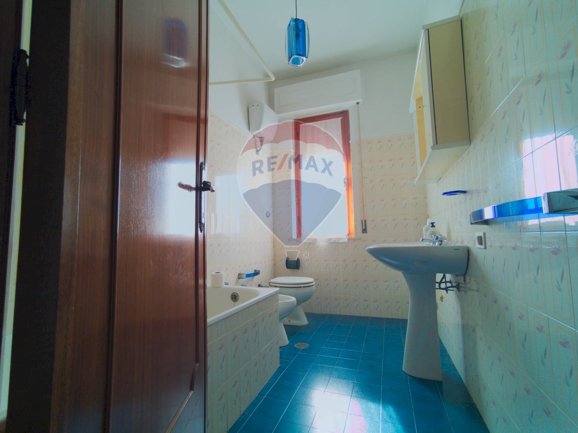 Bagno - Apartment Via Senese
 
10, Castiglione d'Orcia - photo 3