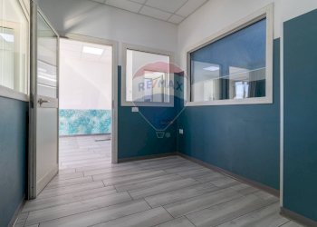 Stanza vuota - Commercial Premises Via Di Vermicino
 
95, Roma - photo 4