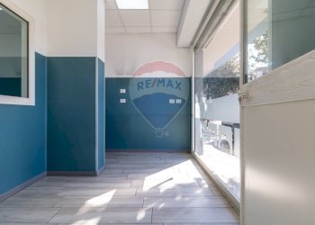 Terrazza - Commercial Premises Via Di Vermicino
 
95, Roma - photo 11