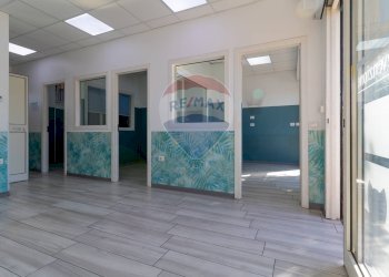 Terrazza - Commercial Premises Via Di Vermicino
 
95, Roma - photo 12