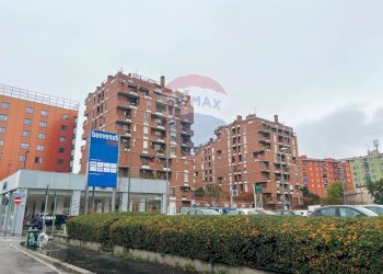 Edificio all\'aperto - Trilocale Via Palmanova
 
67, Milano - foto 37