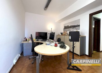 Foto 13 - Office Via Garibaldi
 
6, Desio - photo 13