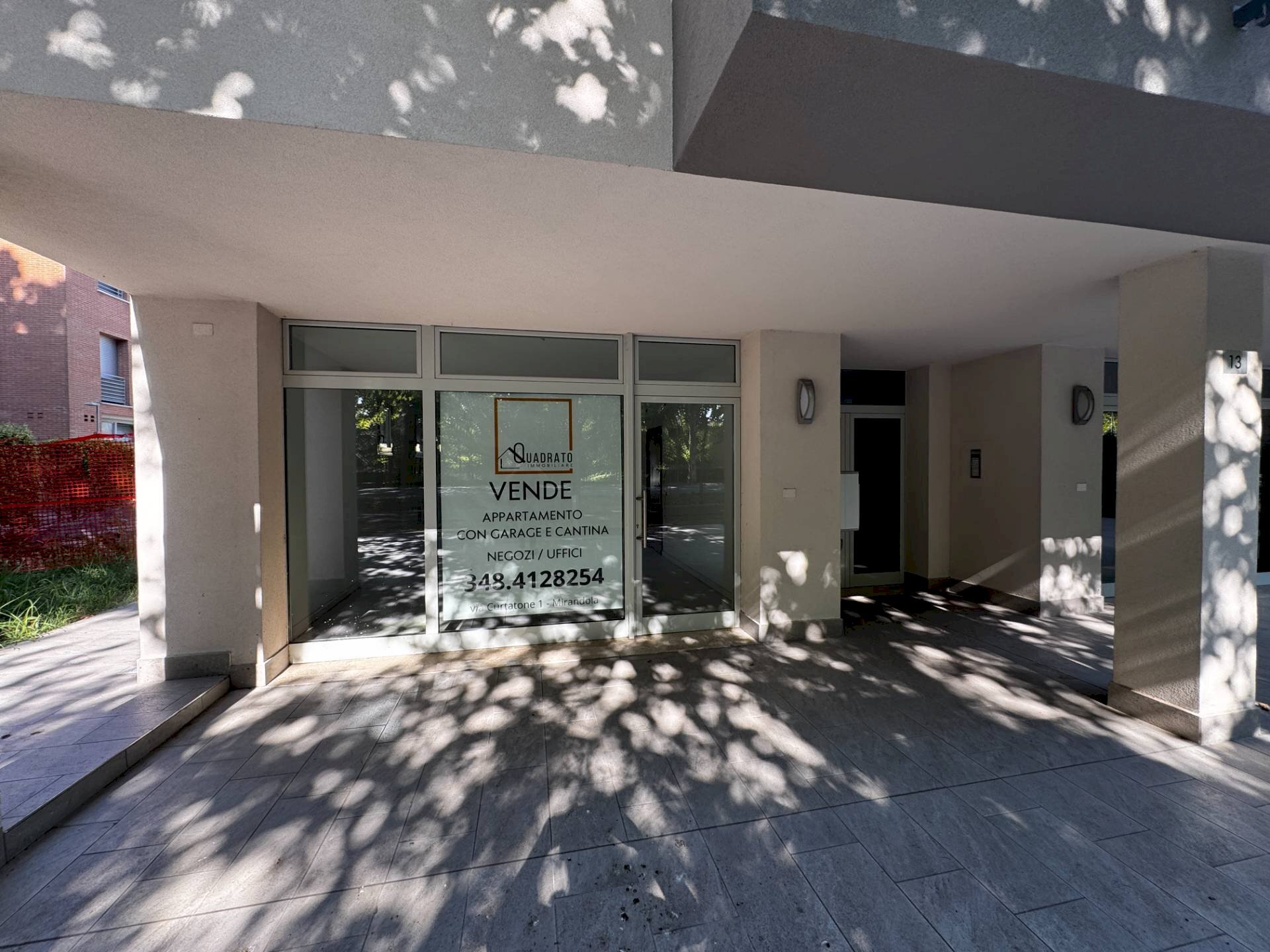 Foto 2 - Negozio Mirandola - foto 2