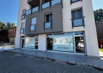 Foto 1 - Negozio Mirandola - foto 1