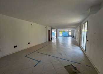 Foto 5 - Negozio Mirandola - foto 5