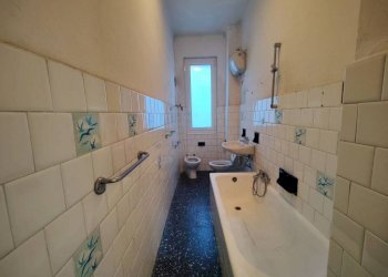 Bagno - Apartment via Nizza, 24, Imperia - photo 14