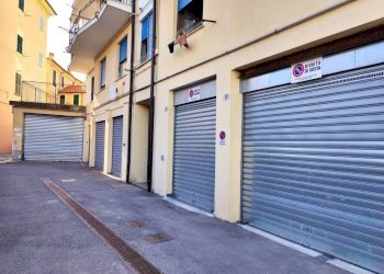 Box auto - Apartment via Nizza, 24, Imperia - photo 33