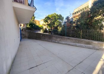 Terrazzo - Apartment via Nizza, 24, Imperia - photo 7