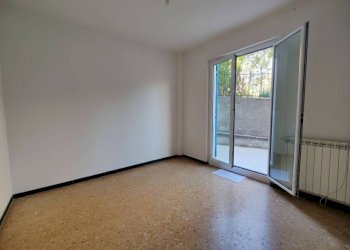 Camera da letto - Apartment via Nizza, 24, Imperia - photo 10