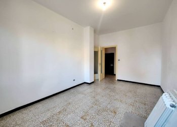 Camera da letto - Apartment via Nizza, 24, Imperia - photo 25