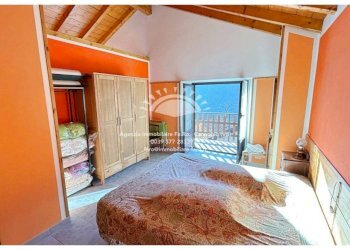 Camera da letto - Rustico via Vittorio Veneto, 42, Aurano - foto 8