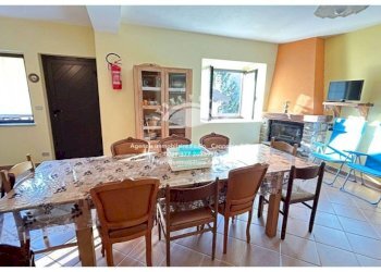 Salone - Rustic via Vittorio Veneto, 42, Aurano - photo 21