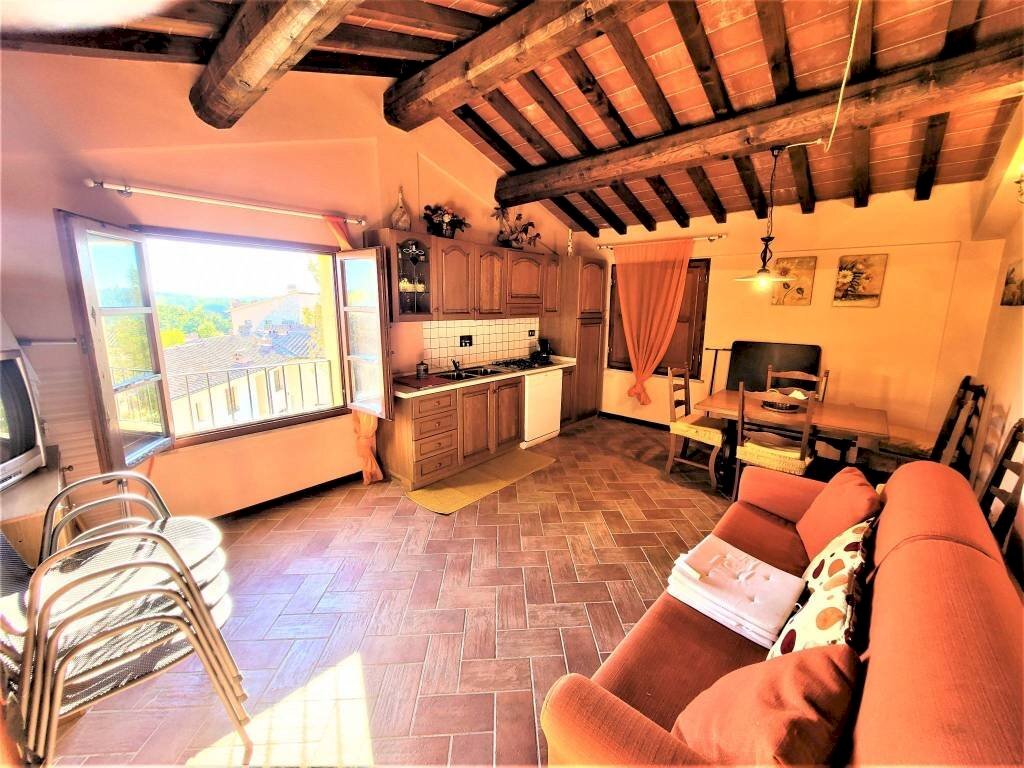 Salone - Bilocale strada Provinciale dell'Ecce Homo, 13, Montaione - foto 2