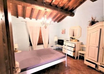 Camera da letto - Bilocale strada Provinciale dell'Ecce Homo, 13, Montaione - foto 20