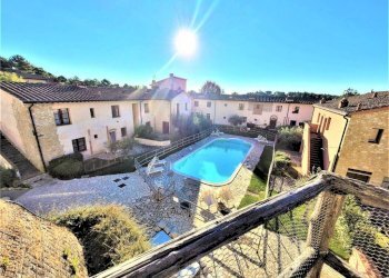 Piscina - Bilocale strada Provinciale dell'Ecce Homo, Gambassi Terme - foto 5