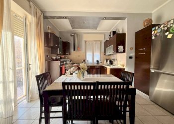 Cucina - Trilocale viale Eloisia Barbaroux, 25, Carmagnola - foto 7