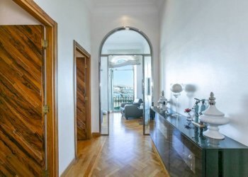 Corridoio - Four-room apartment via Padre Lombardi, 4, Anzio - photo 5