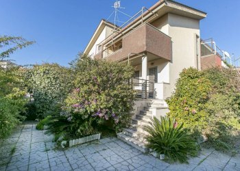 Giardino - Villa via Diana, 12, Anzio - foto 1