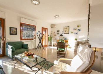 Salone - Villa via Diana, 12, Anzio - foto 12