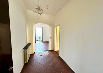 Corridoio - Quadrilocale corso Giuseppe Mazzini, Camogli - foto 12