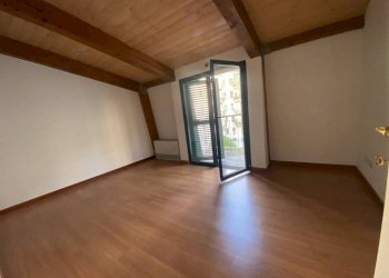 Camera da letto - Bilocale via Andrea Solari, 6, Milano - foto 9