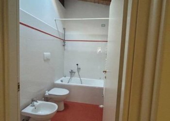 Bagno - Bilocale via Andrea Solari, 6, Milano - foto 11