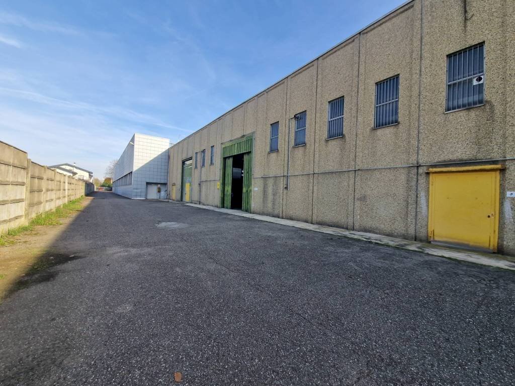 Zona - Capannone via Alberto da Giussano, Arluno - foto 2