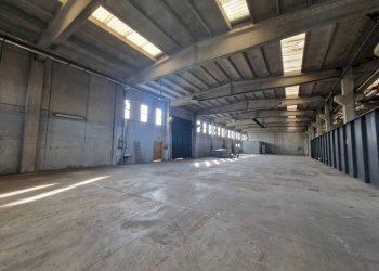 Magazzino - Capannone via Alberto da Giussano, Arluno - foto 11