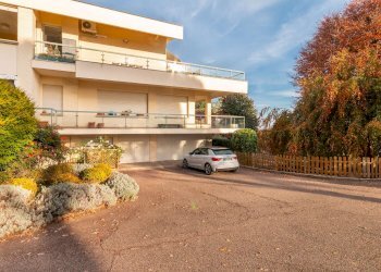 Facciata - Quadrilocale via PIETRA DEL GALLO, 51, Pino Torinese - foto 2