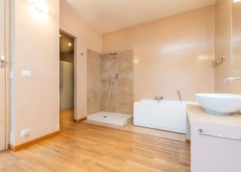 Bagno - Quadrilocale via PIETRA DEL GALLO, 51, Pino Torinese - foto 22