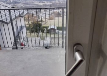 Balcone - Appartamento via Berbenno, 450, Berbenno di Valtellina - foto 17
