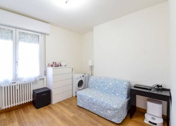 Camera da letto - Trilocale via Dante Alighieri, 28, Lurago d'Erba - foto 16