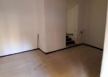 locale commerciale in affitto genova centro piazza - Shop Piazza del Cavalletto, 7r, Genova - photo 6