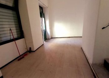 locale commerciale in affitto genova centro piazza - Shop Piazza del Cavalletto, 7r, Genova - photo 8