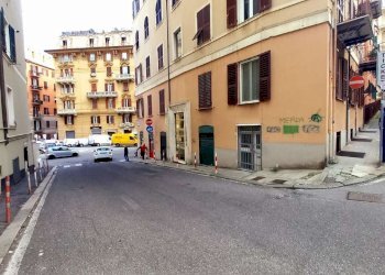 locale commerciale in affitto genova centro piazza - Shop Piazza del Cavalletto, 7r, Genova - photo 9