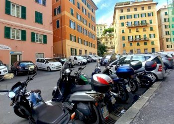 locale commerciale in affitto genova centro piazza - Shop Piazza del Cavalletto, 7r, Genova - photo 12