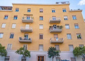 Facciata - Trilocale viale di Villa Pamphili, 14, Roma - foto 35