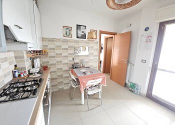 Cucina - Attico via Casina, Roma - foto 14