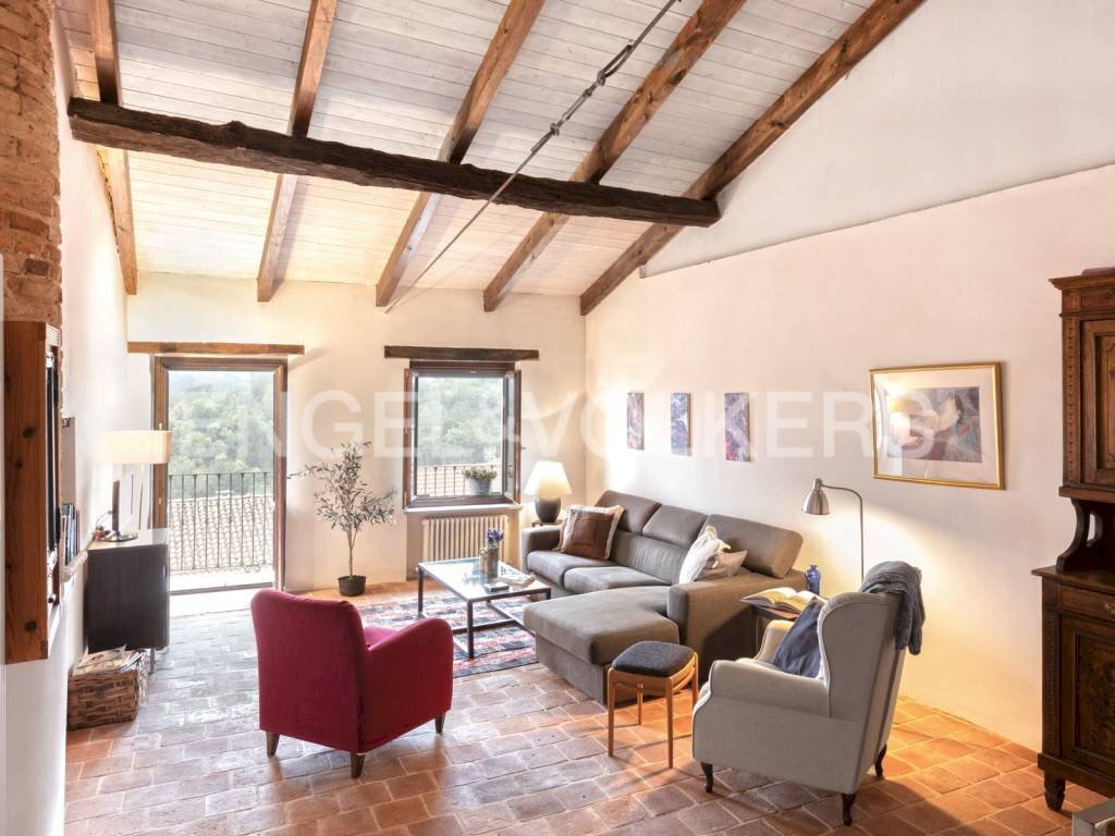Salone - Casa indipendente via Vittorio Veneto, Castell'Alfero - foto 1