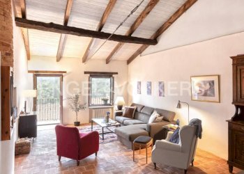 Salone - Casa indipendente via Vittorio Veneto, Castell'Alfero - foto 1