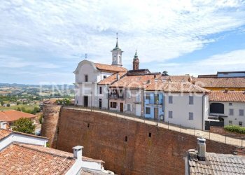 Vista - Casa indipendente via Vittorio Veneto, Castell'Alfero - foto 7