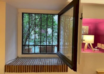 Dettagli - Monolocale vicolo dei Panieri, 48, Roma (zona Trastevere) - foto 1