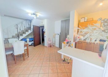 Soggiorno - Quadrilocale largo Dello Spinarello, Fiumicino - foto 5