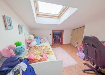 Camera da letto - Quadrilocale largo Dello Spinarello, Fiumicino - foto 17