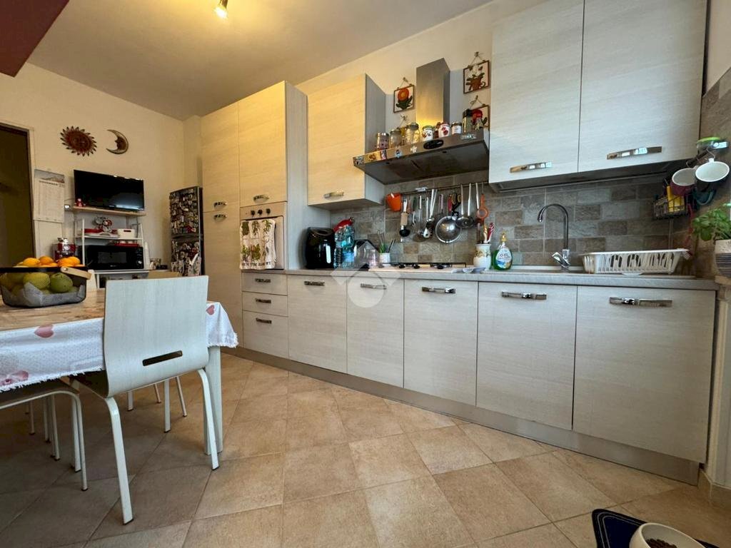 Three-room apartment Via XXIV Aprile, Galliate - photo 3