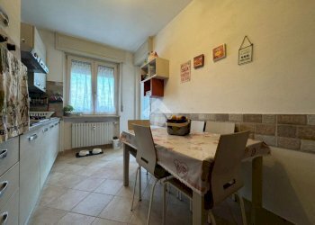 Trilocale Via XXIV Aprile, Galliate - foto 2